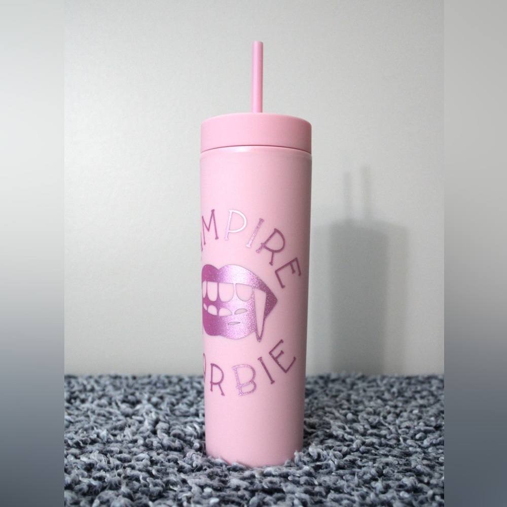 Vampire Barbie Tumbler🩸 - Picture 3 of 7